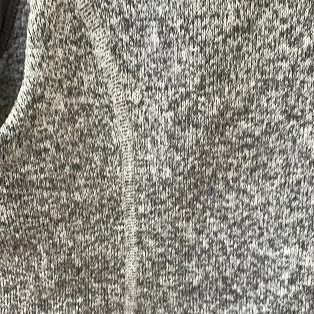 Patagonia Heathered Gray Vest - Picture 13 of 13
